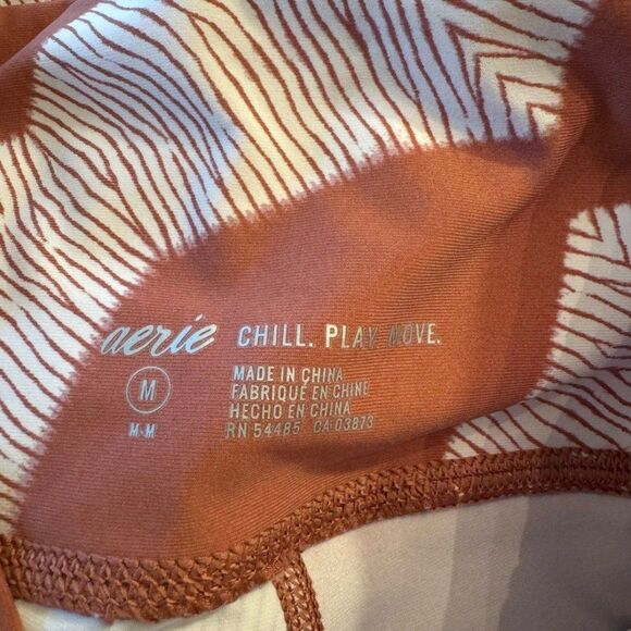 Aerie Brown and White Patterned Leggings - Picture 5 of 5